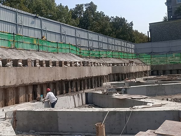 HU工法樁-余政儲出（2021）30號地塊